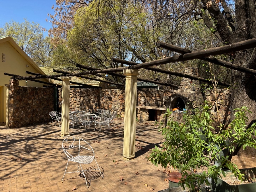 4 Bedroom Property for Sale in Wilkoppies North West